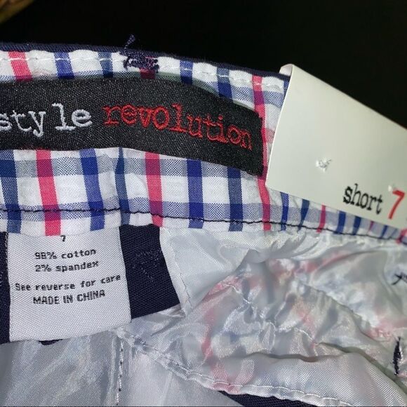 Freestyle Revolution shorts NWT - Picture 2 of 5